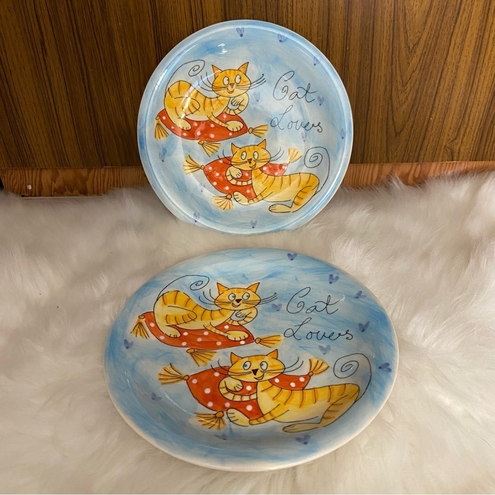 Set of two small hand painted cat‎ lovers  stoneware plates